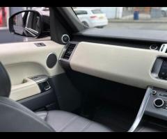 Land Rover Range Rover Sport Stunning Sport HSE Finished In Santorini Black With Black Leather. Fant - 27