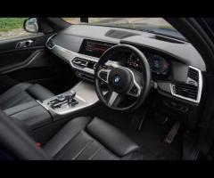 BMW X5 This 2021 BMW X5 30d M Sport offers a compelling blend of performance and practicality, boast - 13