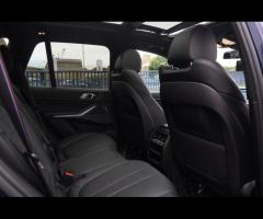 BMW X5 This 2021 BMW X5 30d M Sport offers a compelling blend of performance and practicality, boast - 19