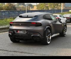 Ferrari Purosangue Stunning and Rarely Specified Ferrari Purosangue V12 Finished In Special Order Gr - 13