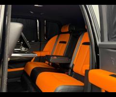 Rolls-Royce Cullinan Stunning Cullinan Black Badge Finished in Diamond Black With Mandarin and Black - 16