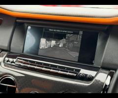 Rolls-Royce Cullinan Stunning Cullinan Black Badge Finished in Diamond Black With Mandarin and Black - 31