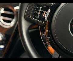 Rolls-Royce Cullinan Stunning Cullinan Black Badge Finished in Diamond Black With Mandarin and Black - 59