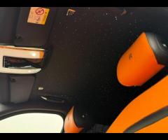 Rolls-Royce Cullinan Stunning Cullinan Black Badge Finished in Diamond Black With Mandarin and Black - 62