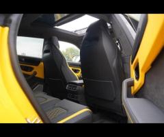 Lamborghini Urus Stunning All New Urus SE Finished In Giallo Inti Nero Ade/Giallo Bicolor Performant - 29