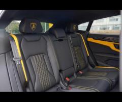 Lamborghini Urus Stunning All New Urus SE Finished In Giallo Inti Nero Ade/Giallo Bicolor Performant - 31