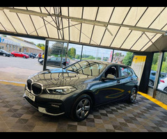 BMW 1 SERIES 1.5 116D SE 5dr - 4