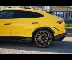 Lamborghini Urus Stunning Urus Performante Finished In Giallo Auge With Nero Ade Alcantara Performan - 35