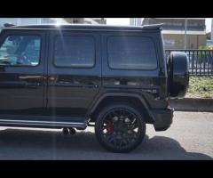 Mercedes-Benz G Class Stunning G63 AMG Finished In Obsidian Black Metallic With Exclusive Platinum W - 33
