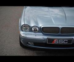 Jaguar XJR PX TO CLEAR - TRADE SALE - NO WARRANTY GIVEN OR IMPLIED - 33