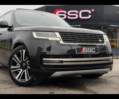 Land Rover Range Rover Stunning Range Rover P460e HSE Finished In Santorini Black With Ebony Perfora - 40