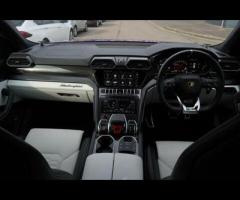 Lamborghini Urus Stunning Urus V8 SUV Finished In Ad Personam Viola Pasifae With Nero Ade and Bianco - 18