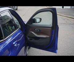BMW 3 Series Stunning M340d Touring xDrive Finished In Portimao Blue Metallic With Mocha Vernasca Le - 26