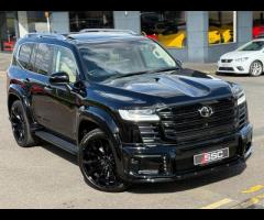 Toyota Land Cruiser SSC Are Proud To Offer For Sale This Stunning and Rare Land Cruise LC300 ZX Fini - 4