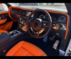 Rolls-Royce Cullinan Stunning VAT Qualifying Cullinan Black Badge Finished In Arctic White With Mand - 17