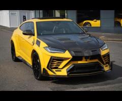 Lamborghini Urus Stunning Urus Finished In Giallo Auge With Nero Ade Unicolor Sportivo Leather Inter - 6