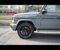 Mercedes-Benz G Class Stunning G63 AMG Finished In G Manufaktur Classic Grey With MANUFAKTUR Bengal - 25