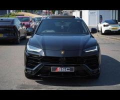 Lamborghini Urus Stunning Urus V8 SUV Finished In Nero Helene With Nero Quilted Stitch Leather. Fant - 6