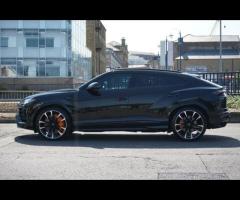 Lamborghini Urus Stunning Urus V8 SUV Finished In Nero Helene With Nero Quilted Stitch Leather. Fant - 8