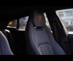 Lamborghini Urus Stunning Urus V8 SUV Finished In Nero Helene With Nero Quilted Stitch Leather. Fant - 11