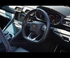 Lamborghini Urus Stunning Urus V8 SUV Finished In Nero Helene With Nero Quilted Stitch Leather. Fant - 13