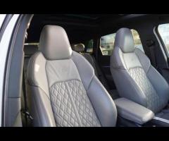 Audi e-tron This 2021 Audi e-tron Vorsprung is a superb example, having been owned by just one disce - 3