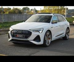 Audi e-tron This 2021 Audi e-tron Vorsprung is a superb example, having been owned by just one disce - 7