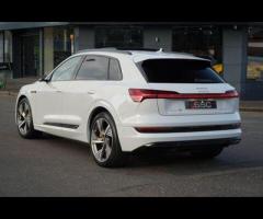 Audi e-tron This 2021 Audi e-tron Vorsprung is a superb example, having been owned by just one disce - 8