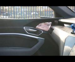 Audi e-tron This 2021 Audi e-tron Vorsprung is a superb example, having been owned by just one disce - 18