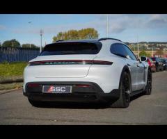 Porsche Taycan Stunning Taycan 4S Cross Turismo Finished In Ice Grey Metallic With Black/Crayon Two - 15