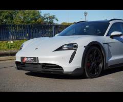 Porsche Taycan Stunning Taycan 4S Cross Turismo Finished In Ice Grey Metallic With Black/Crayon Two - 37