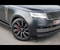 Land Rover Range Rover This 2023 Land Rover Range Rover P615 V8 SV offers an exceptional blend of lu - 5