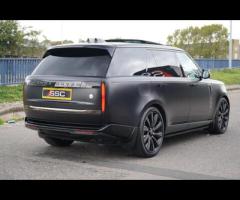 Land Rover Range Rover This 2023 Land Rover Range Rover P615 V8 SV offers an exceptional blend of lu - 14