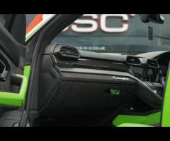 Lamborghini Urus Stunning and Rare Urus Pearl Capsule Finished In Verde Mantis With Q-Citura Nero Ad - 23