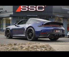 Porsche 911 Stunning 992 Carrera 4 GTS Targa. Finished In Gentian Blue Metallic With Electric and Me - 2