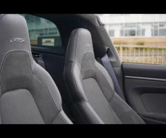 Porsche 911 Stunning 992 Carrera 4 GTS Targa. Finished In Gentian Blue Metallic With Electric and Me - 20