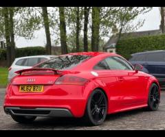Audi TT THIS CAR COMES WITH 6 MONTHS WARRANTY , BREAKDOWN COVER & RECOVERY++ 

REAR PARKING SENS - 6