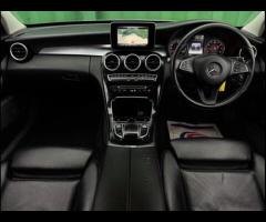 Mercedes-Benz C Class THIS CAR COMES WITH 6 MONTHS WARRANTY, BREAKDOWN & RECOVERY +

FRONT AND R - 11