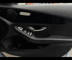 Mercedes-Benz C Class THIS CAR COMES WITH 6 MONTHS WARRANTY, BREAKDOWN & RECOVERY +

FRONT AND R - 17