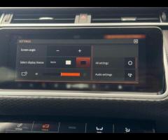 Land Rover Range Rover Velar THIS CAR COMES WITH 6 MONTHS BREAKDOWN COVER WARRANTY +

FRONT AND REAR - 30