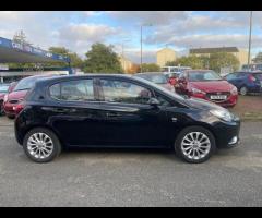 Vauxhall Corsa THIS CAR COMES WITH 6 MONTHS WARRANTY + 

FRONT AND REAR PARKING SENSORS +

LED DAY T - 8