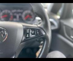 Vauxhall Corsa THIS CAR COMES WITH 6 MONTHS WARRANTY + 

FRONT AND REAR PARKING SENSORS +

LED DAY T - 20