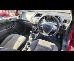 Ford Fiesta CLIMATE CONTROL + 

DAB RADIO + 

AUX AND USB CONNECTIVITY + 

BENDING LIGHTS + 

REAR W - 9