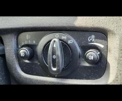 Ford Fiesta CLIMATE CONTROL + 

DAB RADIO + 

AUX AND USB CONNECTIVITY + 

BENDING LIGHTS + 

REAR W - 11