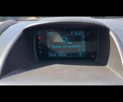 Ford Fiesta CLIMATE CONTROL + 

DAB RADIO + 

AUX AND USB CONNECTIVITY + 

BENDING LIGHTS + 

REAR W - 21