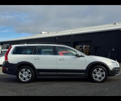 Volvo XC70 THIS CAR COMES WITH 6 MONTHS WARRANTY, BREAKDOWN COVER AND RECOVERY ++
10 SERVICE STAMPS - 7