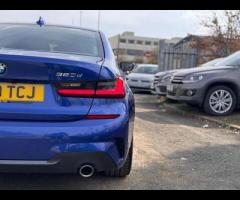 BMW 3 Series THIS CAR COMES WITH 6 MONTHS WARRANTY, BREAKDOWN COVER AND RECOVERY ++
18" ALLOYS +
FUL - 11