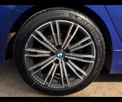 BMW 3 Series THIS CAR COMES WITH 6 MONTHS WARRANTY, BREAKDOWN COVER AND RECOVERY ++
18" ALLOYS +
FUL - 12