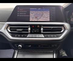 BMW 3 Series THIS CAR COMES WITH 6 MONTHS WARRANTY, BREAKDOWN COVER AND RECOVERY ++
18" ALLOYS +
FUL - 28