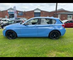 BMW 1 Series 2 KEYS + 

KEYLESS START + 

TRACTION CONTROL + 

CRUISE CONTROL + 

CLIMATE CONTROL + - 4